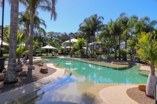 Wintersun Villa In Raffertys Resort