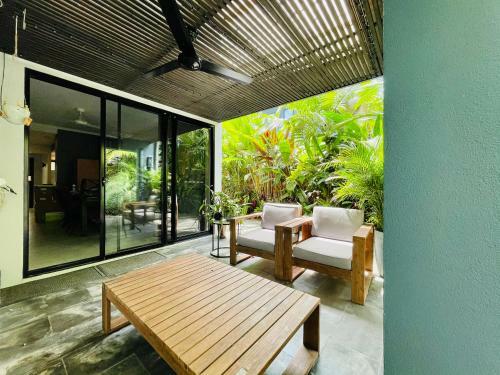 Lahania Lux Beach Villa