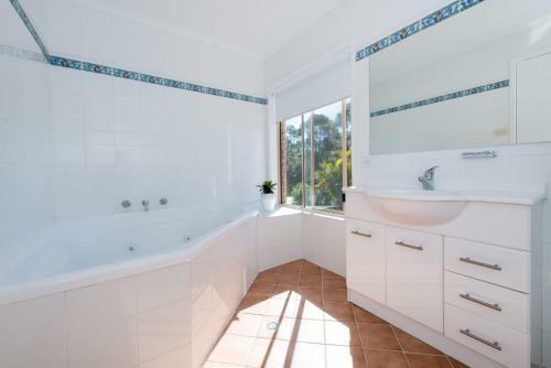 Mariner Beach House - Salamander Bay