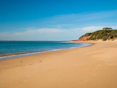 Beachside Villa Cowes