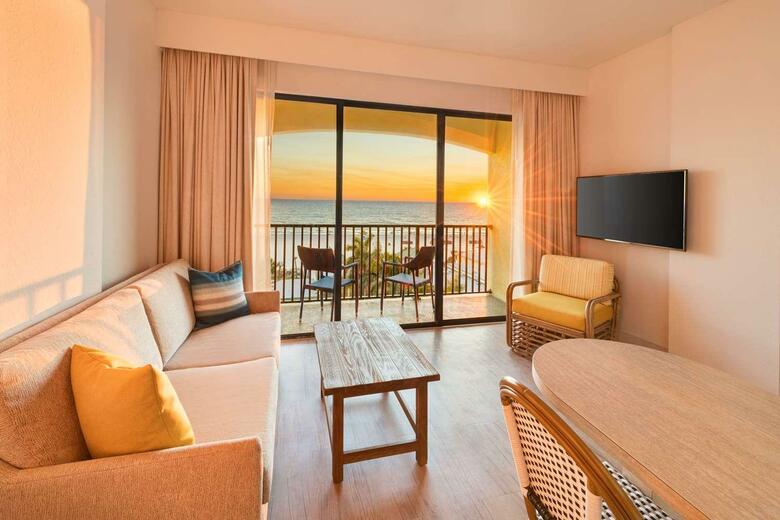 Hotel Sirata Beach Resort