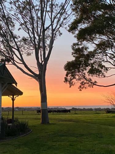 Byfrons Phillip Island Farmhouse