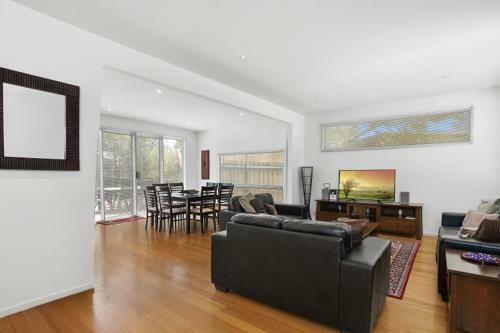 Anderson Townhouse 1-39