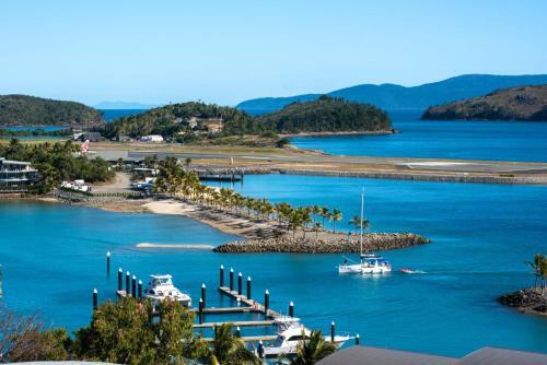 Casuarina 18 Ocean View House Central Location Bbq Golf Buggy