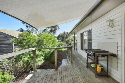 Coffey Court Cottage 2
