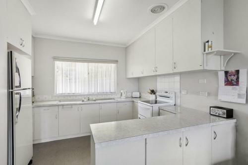 Coffey Court Cottage 2