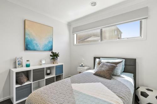 Tubular Beach House 34