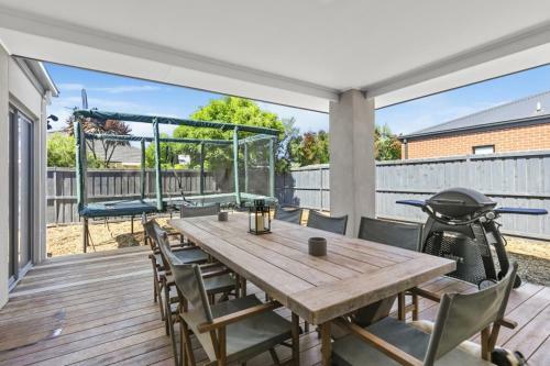 Tubular Beach House 34