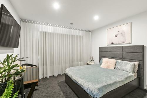 Tubular Beach House 34