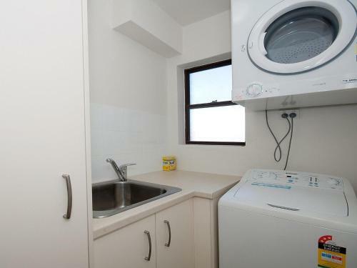 Apartamento 15 'intrepid', 3 Intrepid Close - Right On The Beachfront
