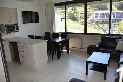 Apart 15 At Snowski Apartments