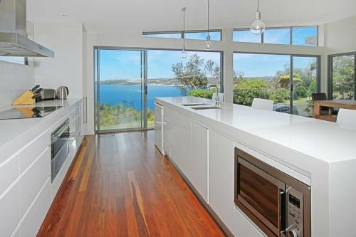 Mitchell 220 - Bannisters Beach House