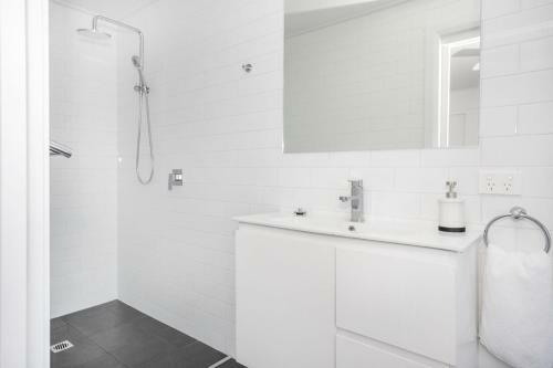 Pa's Beach House - Apartment 3