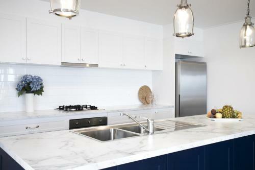 Pa's Beach House - Apartment 3