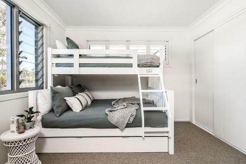 Villa A Perfect Stay - Shore Beats Work