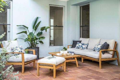 Villa A Perfect Stay - Shore Beats Work