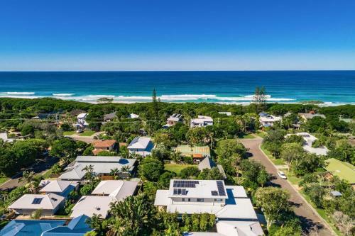 Villa A Perfect Stay - Shore Beats Work