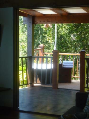 Daintree Holiday Homes - Yurara