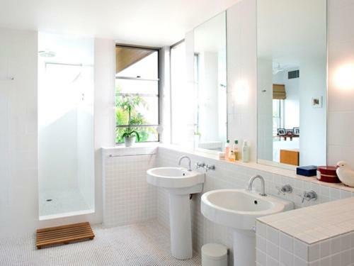 Spacious With Surf Views, Sunshine Beach