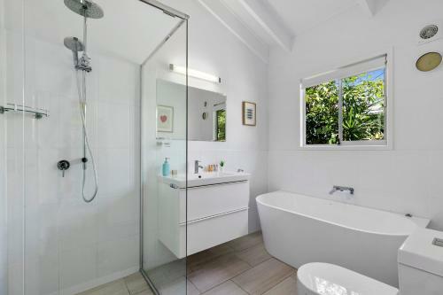 Tranquil & Tropical, Sunshine Beach
