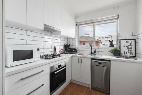 Heart Of Ormond Apartment By Ready Set Host