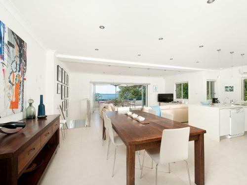 Jacaranda Blue @ Corlette