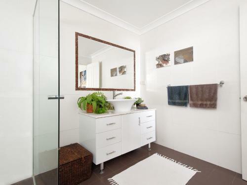 Jacaranda Blue @ Corlette