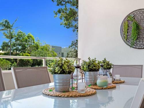 Living The Dream @ Corlette