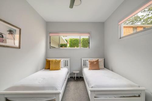 Magnificent 5-bedroom Home // Pool & Ocean View