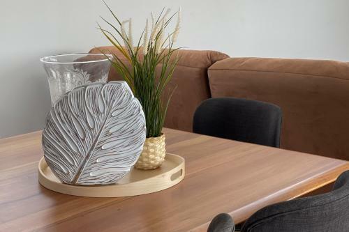 Magnificent 5-bedroom Home // Pool & Ocean View