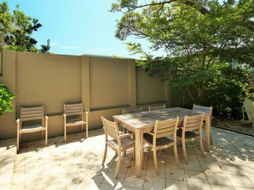 Beachdaze At Hyams 4pm Check Out Sundays