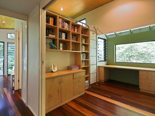 Hyams Retreat 4pm Check Out Sundays