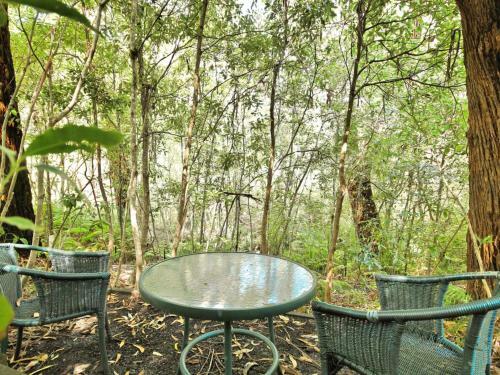 Hyams Retreat 4pm Check Out Sundays