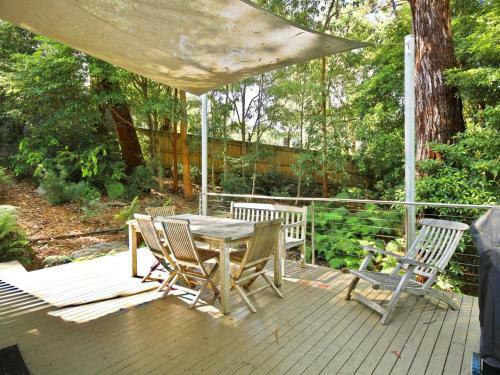 Hyams Retreat 4pm Check Out Sundays