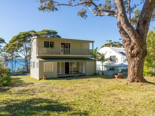 Rowse House Hyams Beach 4pm Check Out Sundays