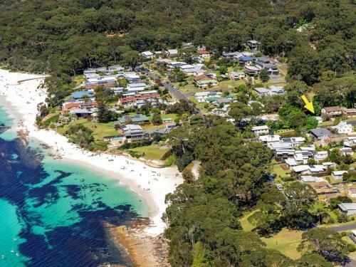 Mobys At Hyams Hyams Beach 4pm Check Out Sundays