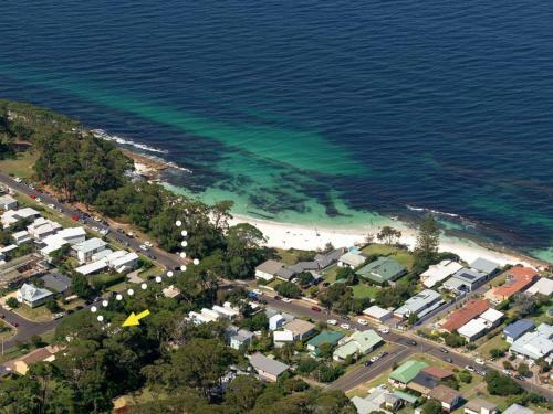Mobys At Hyams Hyams Beach 4pm Check Out Sundays