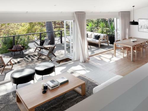 The Plateau House