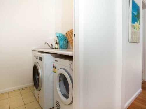 Endless Summer I Pet Friendly I 2 Mins Walk To Beach