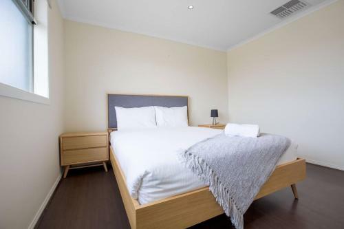 Magnificent Lux Stay@mont Albert 4br/wifi/garage