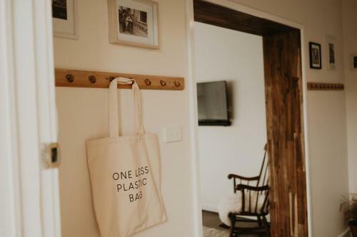The Hunter House / / Stylish House In Ellalong