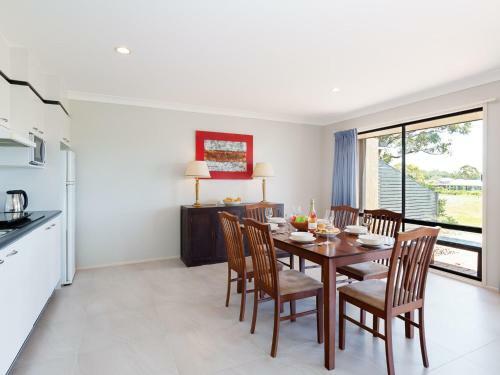 Villa 125 'horizons' 5 Horizons Drive