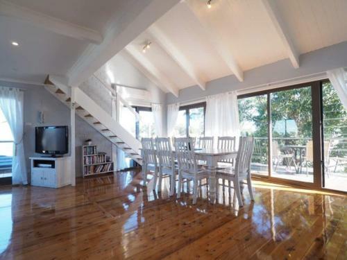 Callala Beach Shack - Pet Friendly