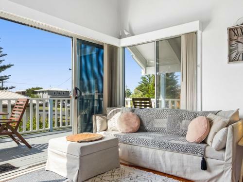 The Chalet At Callala Beach - Beach House Character