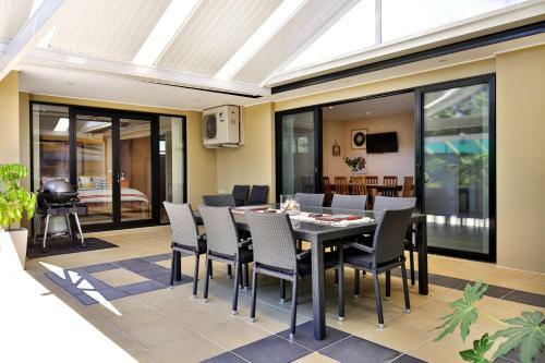 Sandy Bottom - Pet Friendly - 3 Min Walk To Beach