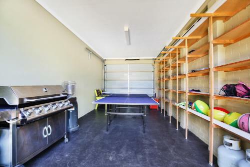 Sandy Bottom - Pet Friendly - 3 Min Walk To Beach