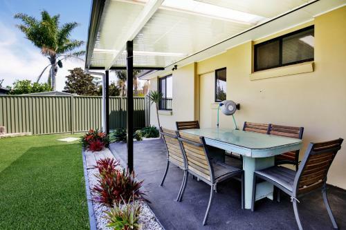 Sandy Bottom - Pet Friendly - 3 Min Walk To Beach