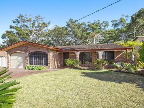 Saltwater - Entertainers Paradise