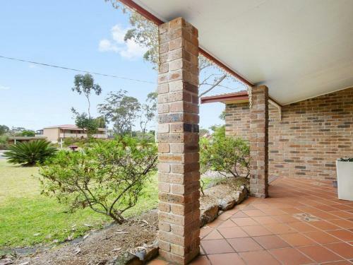 Saltwater - Entertainers Paradise