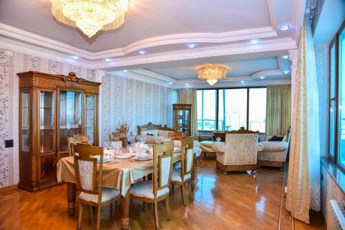 Supreme Panoramic Apartment